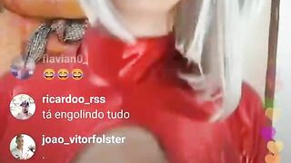 Rafaela De Melo Quase Pelada Em Live do Instagram