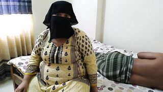 Hot maa bistar mein Apni Bete ko Chudai (She woke me up and Fucked me) Family Therapy