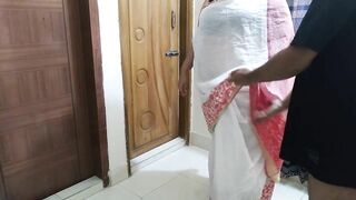 (Sasurji Ne Apne Bete Ki Patni Ke Sath Chudai) Father-in-law fucks daughter-in-law while wearing saree - Hindi Audio