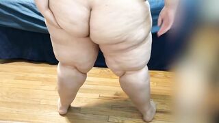 Bbw show ass