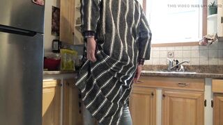 Marocaine arab wife big ass homemade doggystyle fucking in kitchen