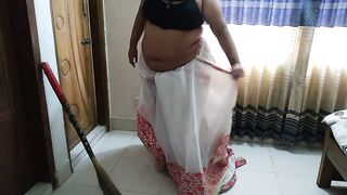 Desi Saas Ko Mast Chudai - Fuck Indian mother-in-law while sweeping house (Priya Chatterjee) Hindi Clear Audio