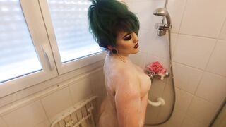 Chubby MILF Amy Leaf - Shower