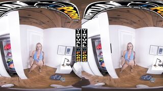 VIRTUALPORN - Blonde PAWG' Elana Bunzz's Big Tits Bouncing Around As She Rides Your Cock #POV #VR