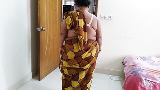 Pados ki Bhabhi ki jabardasti mast chudai Bhabhi ne devar ka Pani nikal diya - Devar fucked Bhabhi while cleaning house