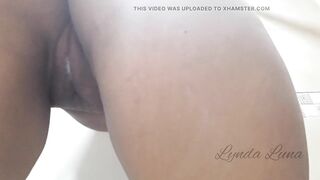 Lynda Luna twerking naked close up