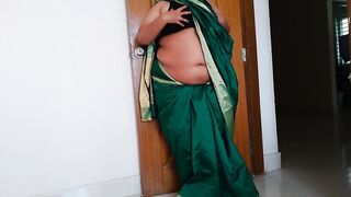 Green Saree Hot College Teacher want to Fucked Her 18y old Student - Indian Local Sex (Hindi Audio)