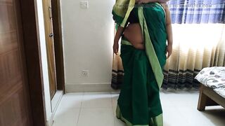 (Indian Aunty ki Jabardasti Chudai) Desi Super hot Sudipa Aunty Fucked by neighbor while wearing Saree - Huge Fuck & cum