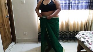 (Indian Aunty ki Jabardasti Chudai) Desi Super hot Sudipa Aunty Fucked by neighbor while wearing Saree - Huge Fuck & cum