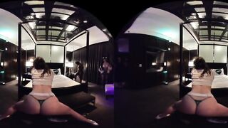 Twerking in Las Vegas VR 180 (equidistant 180 3D SIDE BY SIDE LR) TEST