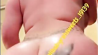 Hot Hung White T.S PAWG Rahsweets strokes her Cock while telling you what to do full video via Onlyf