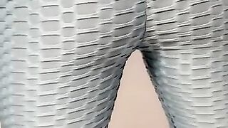 Slut in tik tok leggings can't hold her piss