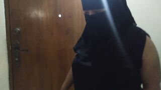 Saudi hot maid sweeping house when owner saw her big tits & huge ass gets seduced & Hot cum in ass- Borka & Hijab aunty