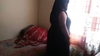 Indonesian widow 55-year-old Muslim aunty tied her hands & fucked her wet Pussy - Jabardasti fuck & Give Some behind