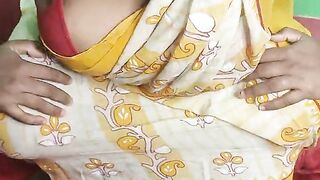 Big hairy pussy fingering by Indian Desi hot wife