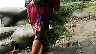 My fat wife He is take a shower in river