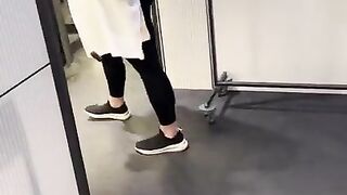 Cumslut took him to the changing room to suck his dick