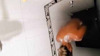 Latina pregnant ebony pretending not to be seen in the shower