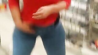 Real RISKY BLOW JOB & FLASHING Public at MALL!