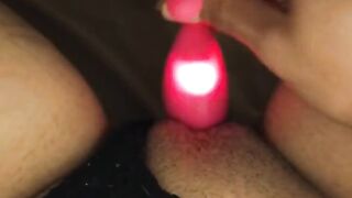 I touch my pussy while waiting for a cock