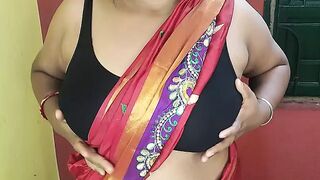 Horny Indian gorgeous stepmom showing her armpit and playing with her pussy closeup