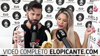 KAREN JAZMIN MUESTRA EL CULO EN EL CUARTO PICANTE CON ELO PODCAST