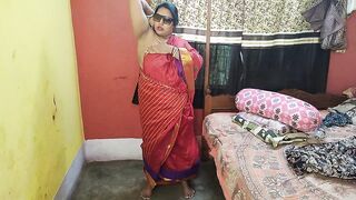 Hoty Noty Indian bhabhi solo orgasm in her room in red sharee