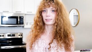 FEMOUT.XXX: Skinny Redhead Ts Masturbates