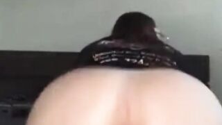 shaking my giant booty so you can see my anus