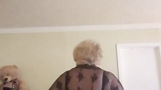 Old Woman, Granny Loves To Dance Her Sexy Dance