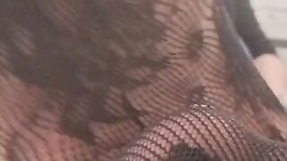 Becarefull youre Queen will put a spell on you with her new fishnets socks.????‍????