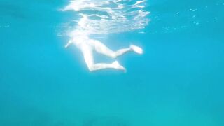 Spreading legs, sexy ass, underwater flower dress