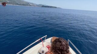 2 DEPRAVED on the boat ???? outdoor sex - doggystyle 1 ???? - amateur italian couple ????????