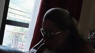 She gave a blowjob to her lover in the hotel and finished in her mouth