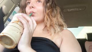 Relaxing car ride - smoking - on my way to the beach ????️ Smoke with me! Smoking fetish