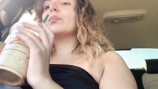 Relaxing car ride - smoking - on my way to the beach ????️ Smoke with me! Smoking fetish