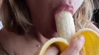 HILDE _FRENCH- JE SUCE UNE BANANE PARTIE 1/4