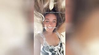 18 YO ACCIDENTALLY FLASHES PUSSY DURING CLASS