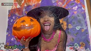 Morena Rabuda plays with her horny penile pumpkin squirts on halloween night