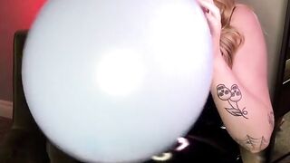 Sexy Blonde in Latex Blow to Pop Balloons Looner Fetish