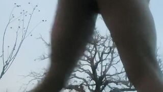 My exhibitionist pawg milf ass stops at the park to jiggle and shake out of my shorts