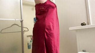 Shy Curvy Woman Has To Take Off Nightgown To Model Nude