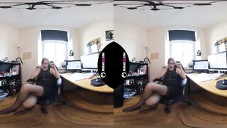 Margarita horny teen virtual 3d strip in my office