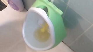 Urine Fetish Princess Potty Training Boy Urinal Toy Aim Play!: Girl Stands to Pee Foamy Yellow Piss