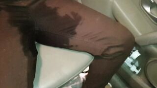 ⭐ Desperate Girl Pees her Brown Jeans in the Car!