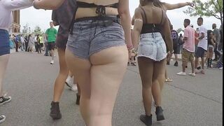 Candid perfect pawg in tight shorts