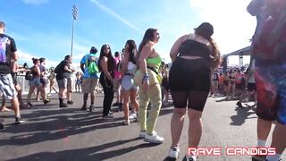 BIG BOOTY RAVE ( 01 )