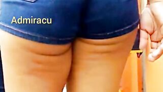 Novinha delicia shortinho devorando Nice ass teen shorts