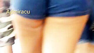 Novinha delicia shortinho devorando Nice ass teen shorts