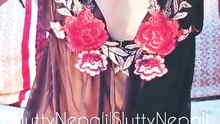 नेपाली Model लाई Belt ले बाँधेर ल्वाम ल्वाम चिक्दै - DM to Buy Full Video - SluttyNepali